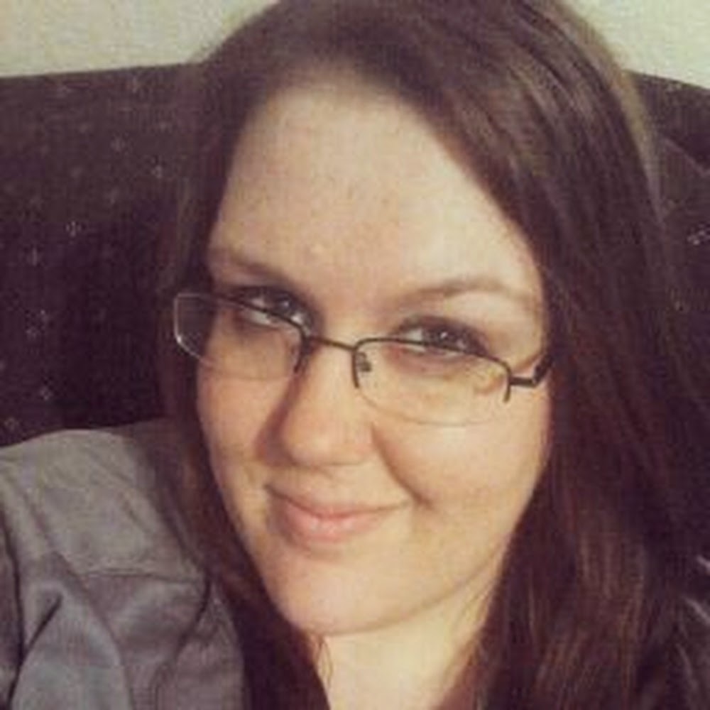 Meet your Posher, Sarahjane